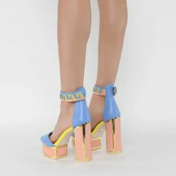 Kat Maconie Pammy* Platforms*