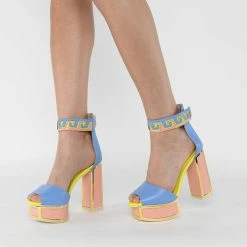 Kat Maconie Pammy* Platforms*